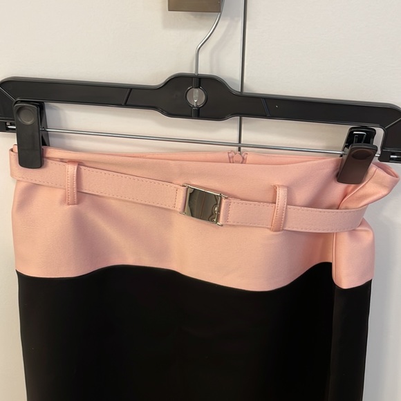 Set (top and skirt) - Picture 4 of 13